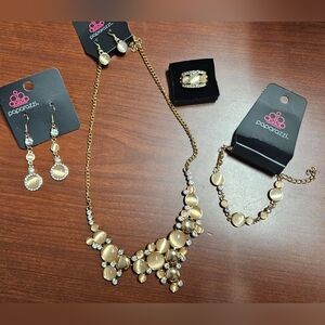 Paparazzi 4pc Gold and Cream Jewelry Set